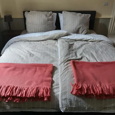 Het Leeuwerikennest Apartman Ostende